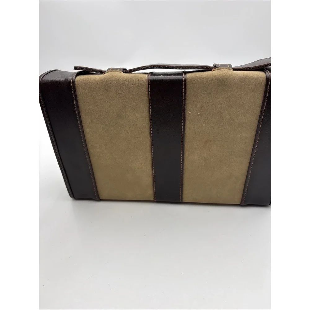 Vintage Travel Bar Set 3 Flasks 2 Shot Glasses Leather Carrying Case Brown Retro